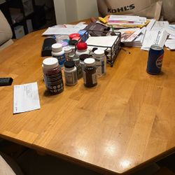 Kitchen Table and 4 Chairs 