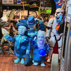 Grim haunted mansion animatronic ghost