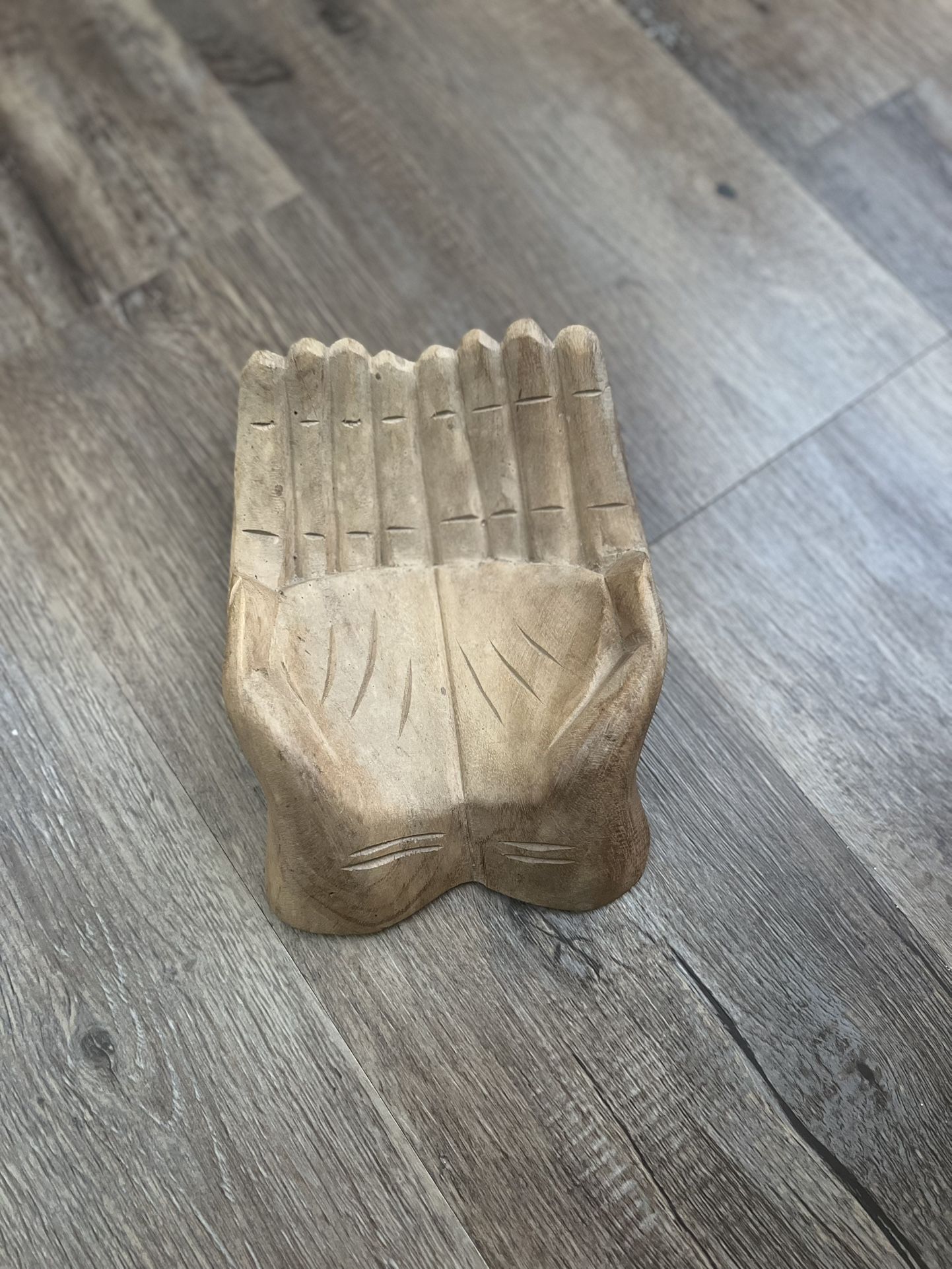 Hand Wooden Decoration 