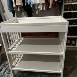 Changing Table (ikea)