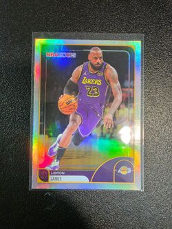 LEBRON JAMES LAKERS NBA HOOPS TOPPS NBA SPORTS CARD!