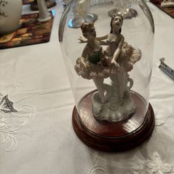 Beautiful Vintage Ballerinas Figurine 
