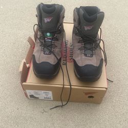 Red Wing Men’s Boots Size 10.5