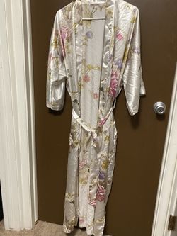 Women’s silk kim+ono medium