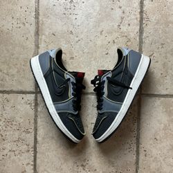 Nike Air Jordan 1 Low OG Black Smoke Grey Mens Size 9.5