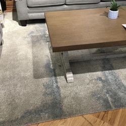 8’ X 10’ Area Rug