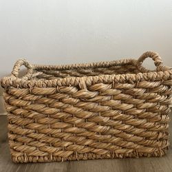 Large Handwoven Wicker Basket