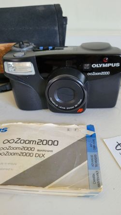 Olympus Infinity Zoom 2000 35mm Film Camera