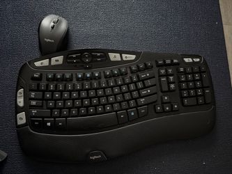 Logitech Wireless Wave Combo MK550 Keyboard and Mouse with Receiver