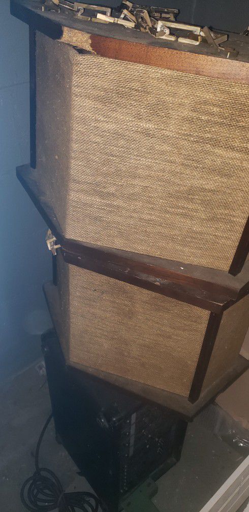 Bose 901 Vintage Speaker 