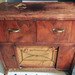 1940s RCA Victrola Radio Phonograph Console