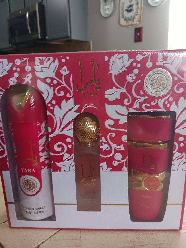 Yara Perfume Set