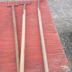 Farmers Pitchforks!