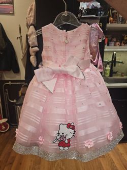BEAUTIFUL TODDLERS DRESS