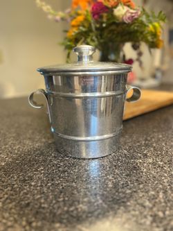 Vintage MelKraft Aluminum Ice Bucket with Lid | Champagne Bucket