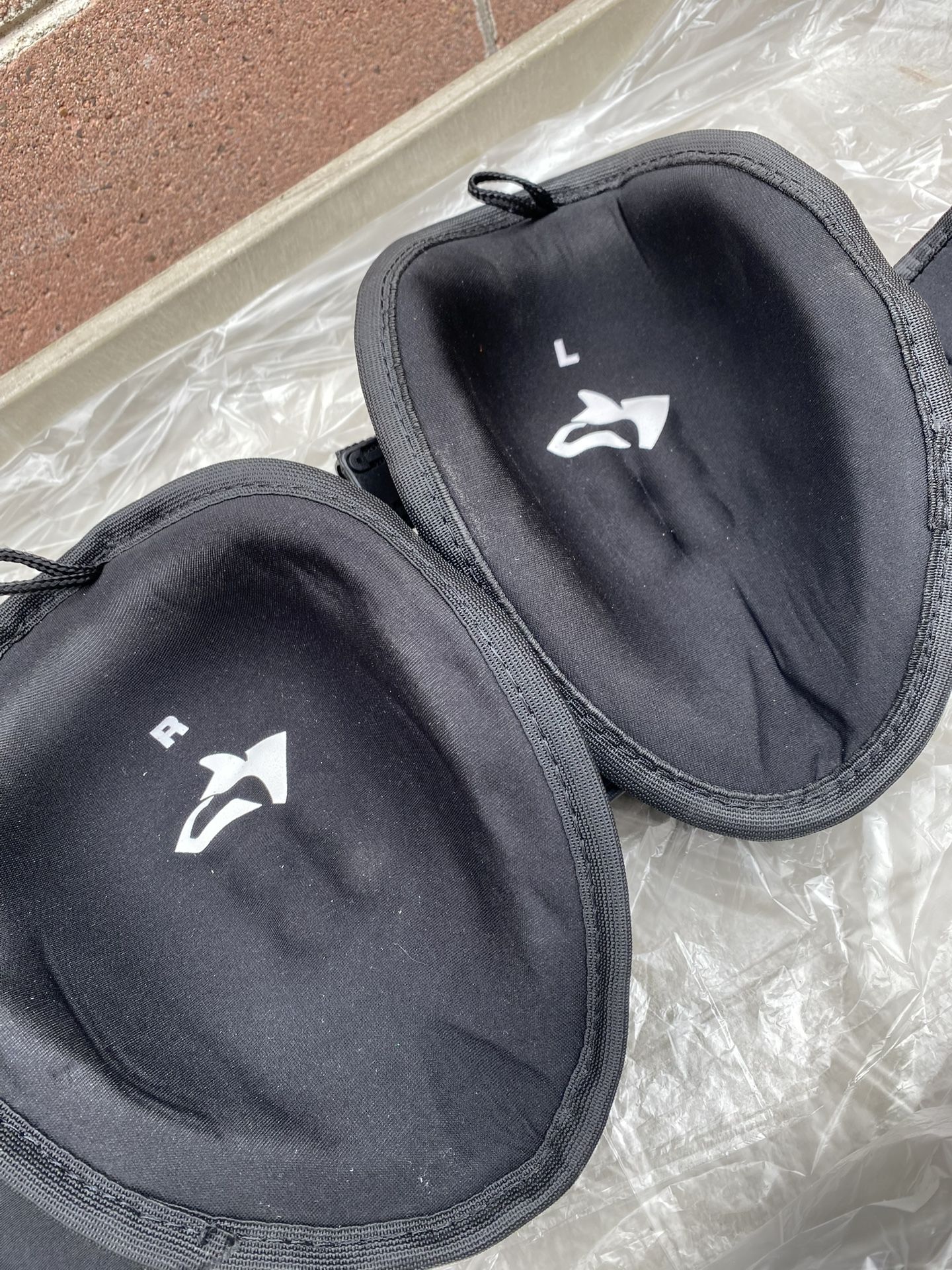 Husky Knee Pads 