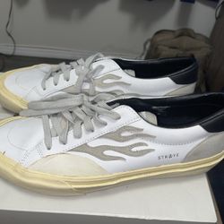 Straye Size 12