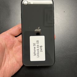 Iphone SE  Unlocked  64GB 