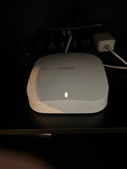 eero Pro 6 Tri-Band Wi-Fi 6 Mesh Router – White
