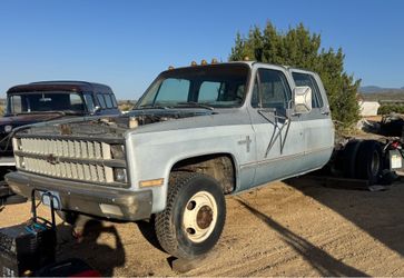 3+3 camper special 1982 Chevy DIESEL!! No smog ever! Not parting out ! Not for parts