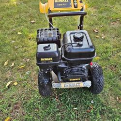 Dewalt pressure washer