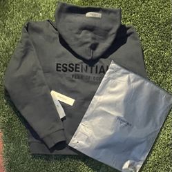 Essential Hoodie