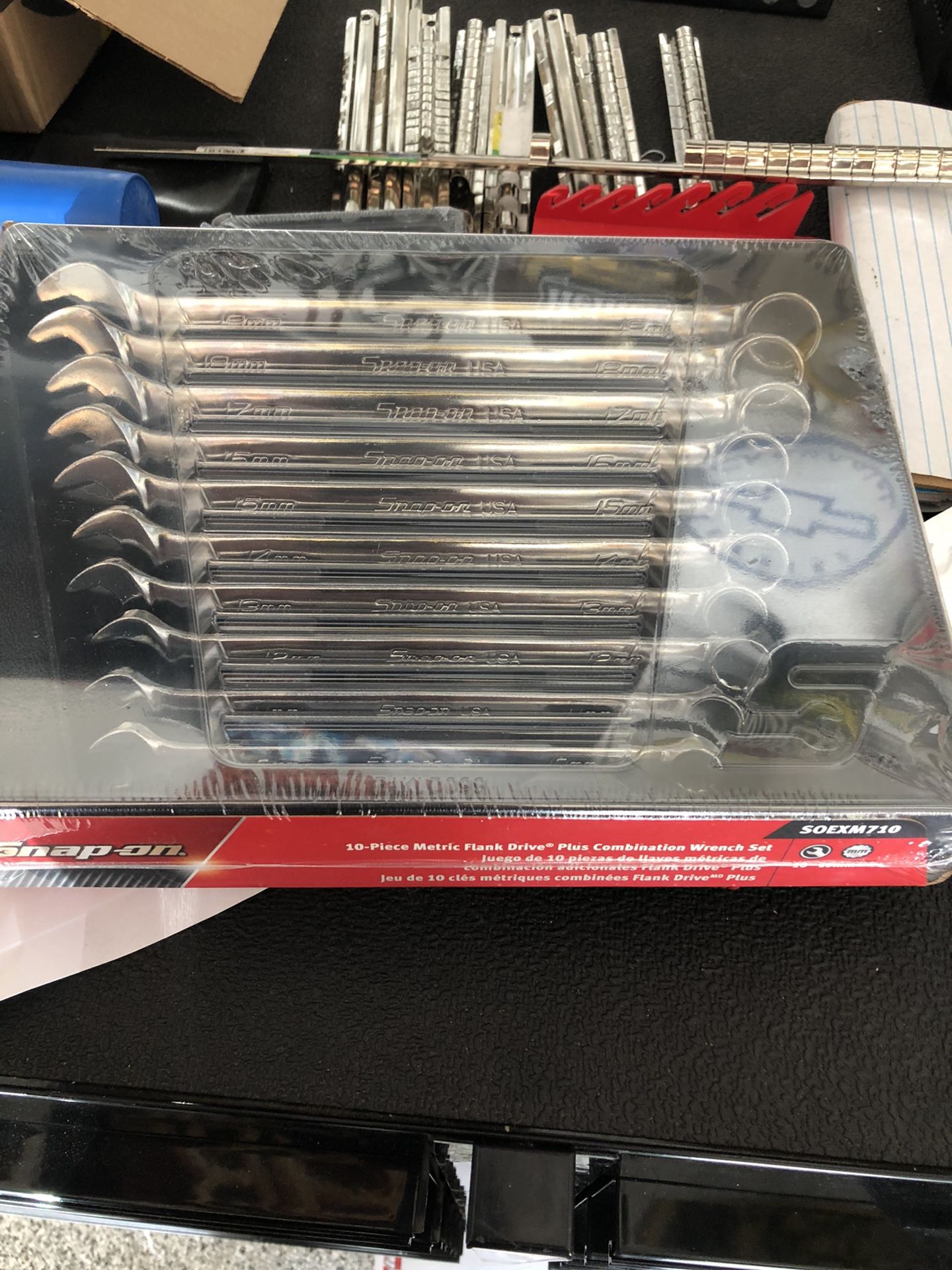 Snap on. Brand new 10pc metric flank drive plus combination wrench set $275