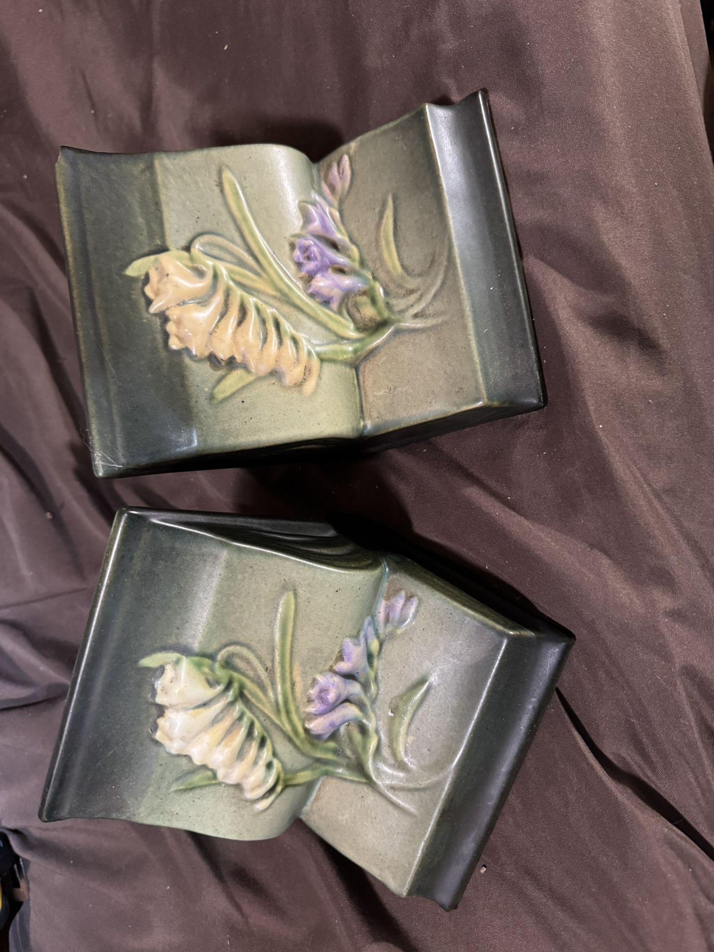 Roseville Pottery Freesia