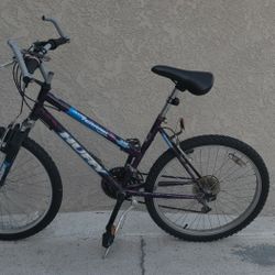 Girl's 18 Speed Bike