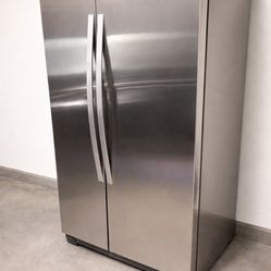 Beautiful Whirlpool Refrigerator 