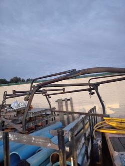 Heavy Duty Steel Truck Rack