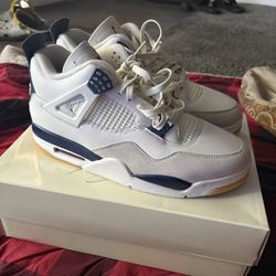 Air Jordan 4