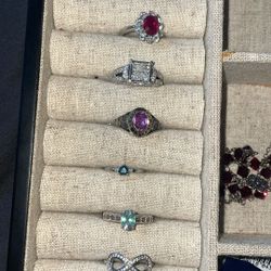 AUTHENTIC DIAMOND RINGS 