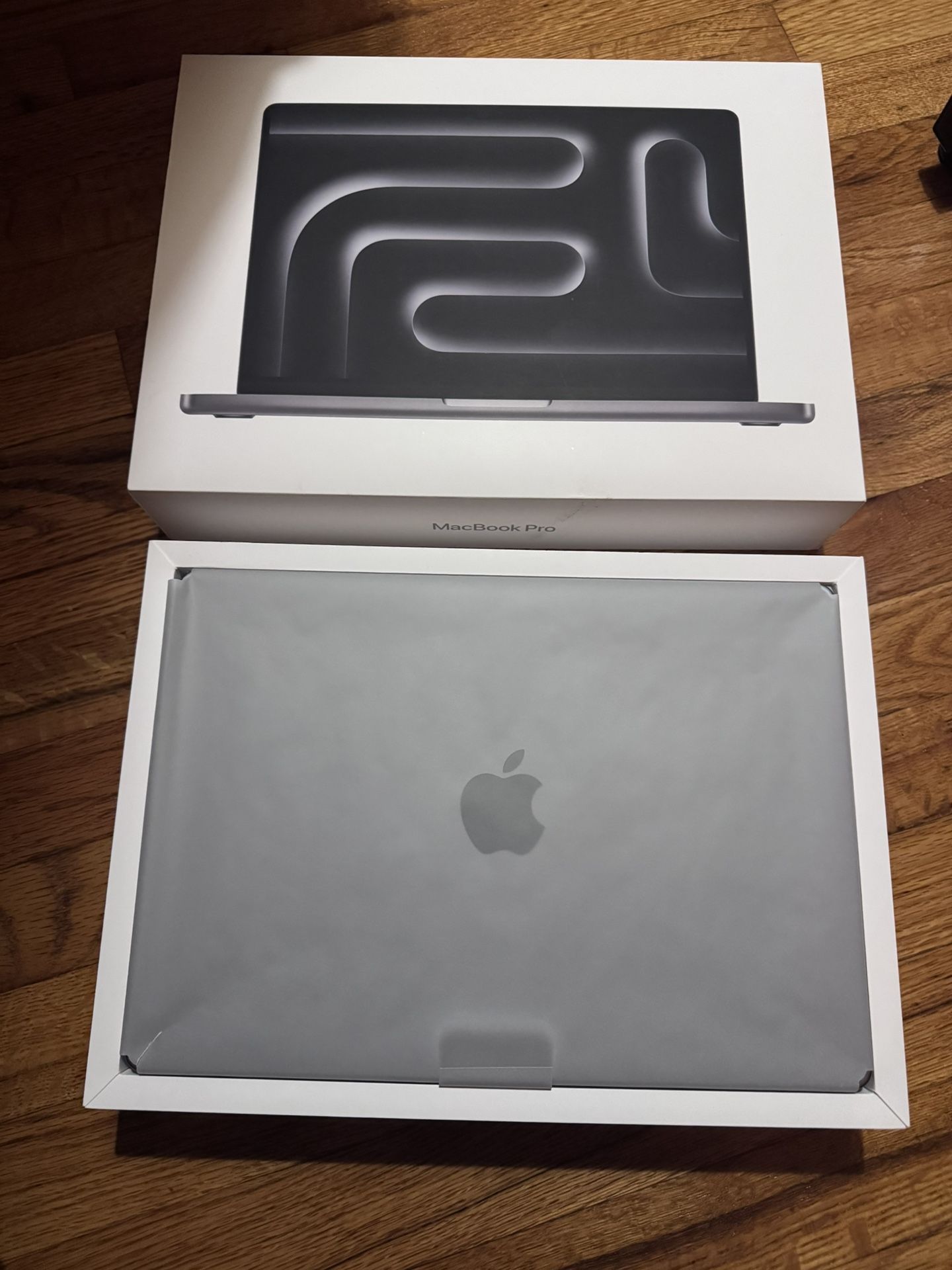 Apple  MacBook Pro 14" Laptop - M3 chip