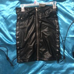 Women's Akira let's stay together platter lace up skirt skinless medium black