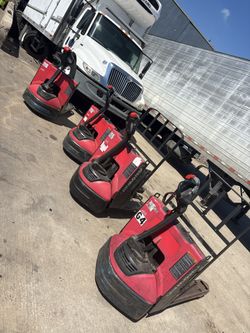 Raymond Electric Pallet Jack