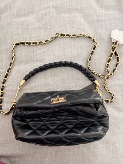 Black Quilted Handbag/Crossbody