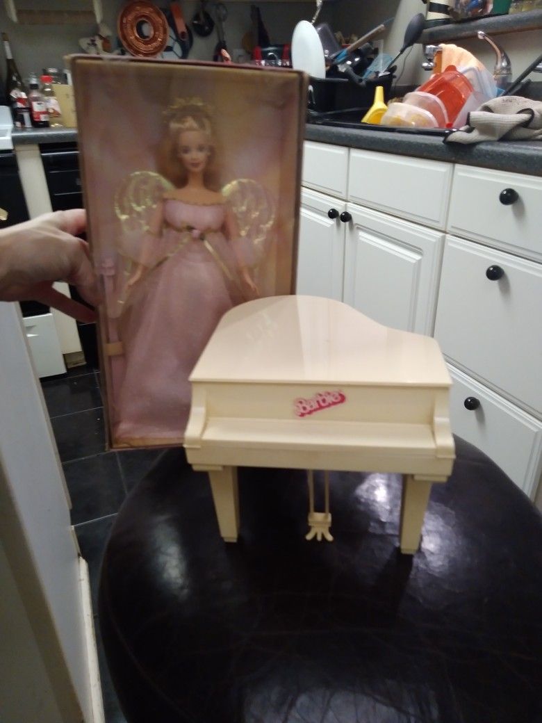 1981 Release Barbie Grand Piano-plays Clearly! 1981 Angelic Harmony Barbie Never Been Opened Sold Separately Or As Combination
