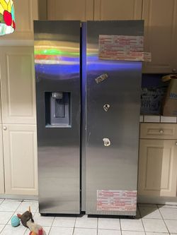 Samsung French Door Large Refrigerator
