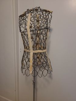 Vintage Wire Body Double Dress Form Mannequin