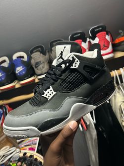 Air Jordan 4 Retro Fear size 12