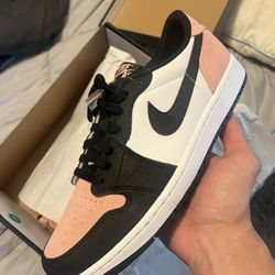 Jordan 1 Low Crimson 