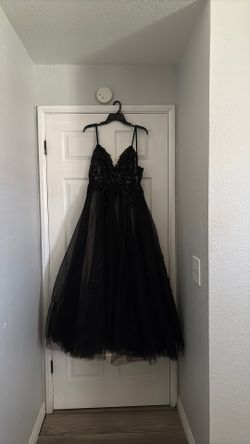 Fashion Nova beautiful dress