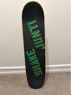 skateboard