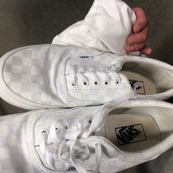 $89 Vans White Silver Check Size 10