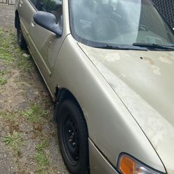 1998 Nissan Altima