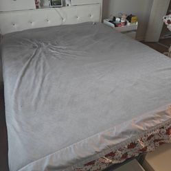 Queen Size Bed And Mattress With Head Compartments And Nightstands