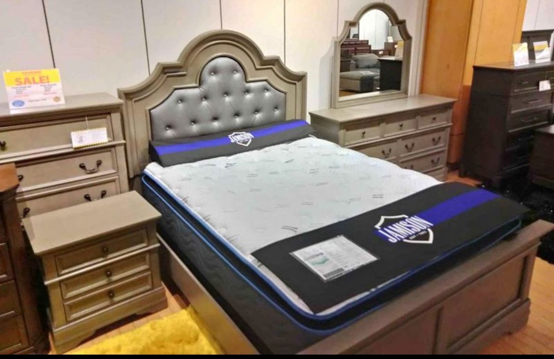 Going out of business sale. Frisco solid wood bedroom set starting at $799. Easy finance option. Same day delivery.