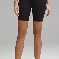 Lululemon 