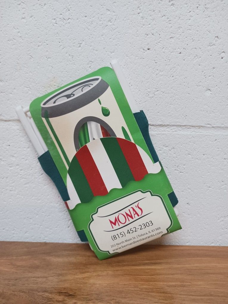 Mona's Lounge Chair/Drink/Phone Holder